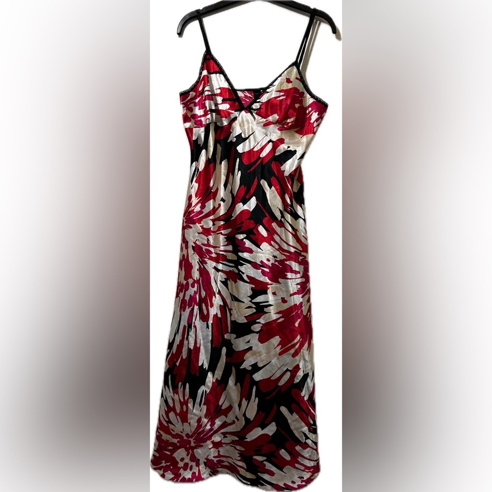 Women’s multicolour floral midi length slip dress. Black lace trim. Size S